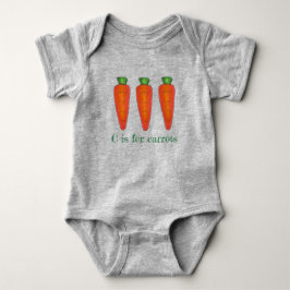 C ist für Carrots Orange Green Carrot Gemüse Baby Strampler