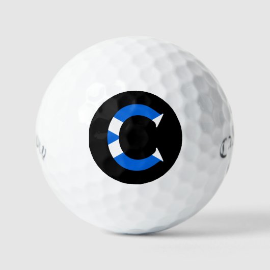 C Monogram überlagert sich auf der schottischen Fl Golfball (Vorderseite)