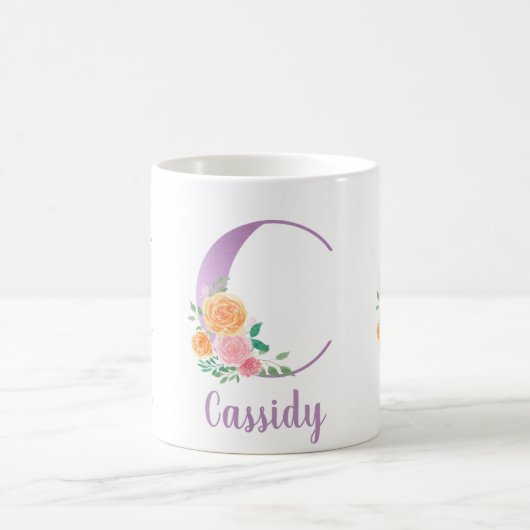 C Monogramm Lila Blumenfarbe Personalisiert Kaffeetasse (Mittel)
