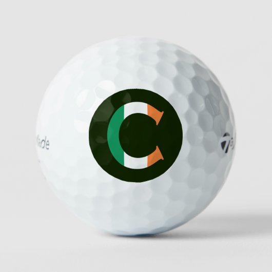 C Monogramm überlagert auf irischer Flagge tmtp5 g Golfball (Vorderseite)