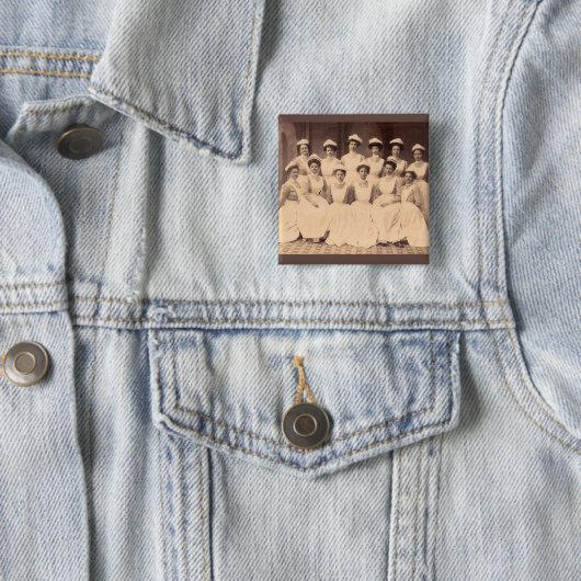 ca. 1914 Absolventen der Krankenpflegerschule Button (Beispiel)