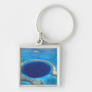 CA, Belize. Luftansicht des Blue Hole (Durchmesser Schlüsselanhänger