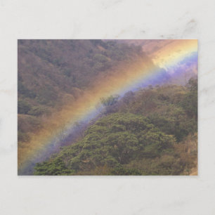 CA, Costa Rica, bei Guacimal. Regenbogen über Postkarte