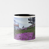 CA, Crescent City, Battery Point Leuchtturm mit Zweifarbige Tasse (Mittel)