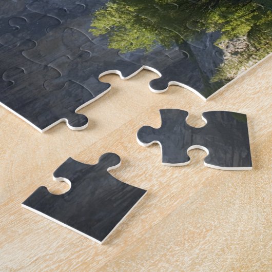 CA, Yosemite NP, El Capitan reflektiert in Merced Puzzle (Seite)