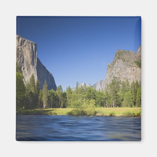 CA, Yosemite NP, Valley view with El Capitan, Magnet (Vorne)