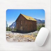 Cabin at Bennettville, Tioga Pass, CA Mousepad (Mit Mouse)