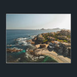 CABO SAN LUCAS, MEXIKO POSTKARTE<br><div class="desc">Cabo San Lucas, eine Resort-Stadt an der Südspitze der mexikanischen Halbinsel Baja California, ist bekannt für seine Strände, Wassersportaktivitäten und das Nachtleben. Der Playa El Médano ist der Hauptstrand von Cabo, mit Restaurants und zahlreichen Bars im Freien. Der Jachthafen ist das Wahrzeichen von Land's End, das Gelände von Playa del...</div>