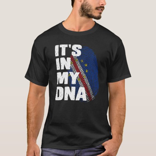 Cabo Verdean It's In My Dna Cape Verde Fingerprint T-Shirt (Vorderseite)
