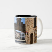 Caceres Arch, Spanien Zweifarbige Tasse (VorderseiteRechts)