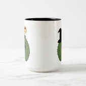 Cactus Hexe "Not a Hugger" Halloween Zweifarbige Tasse (Mittel)