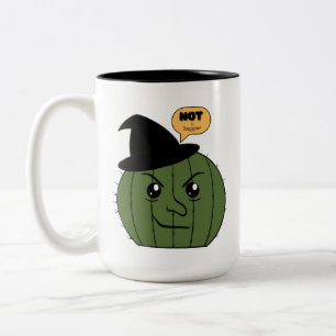 Cactus Hexe "Not a Hugger" Halloween Zweifarbige Tasse