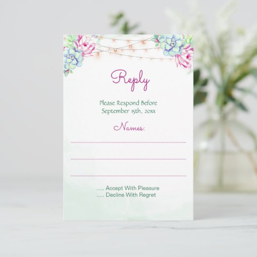 Cactus succulents String Lights Wedding RSVP Karte (Stehend Vorderseite)