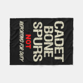 Cadet Bone Spurs Shirt Funny Military Anti Trump Fleecedecke (Vorderseite (Horizontal))