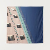 CADILLAC HOTEL BUILDING WANDTEPPICH (Vorderseite (Horizontal))