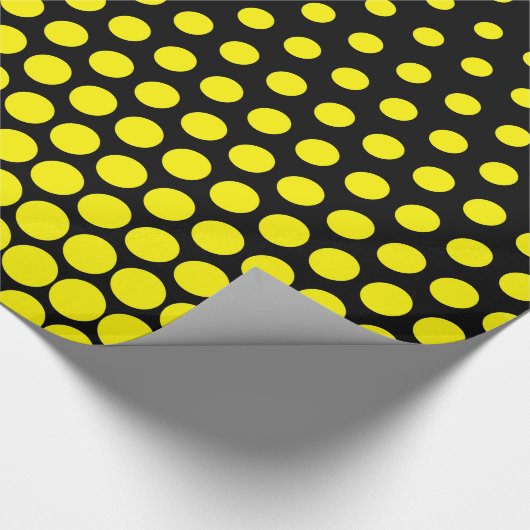 Cadmium Yellow Polka Dot Modernes Schwarz Geschenkpapier (Ecke)