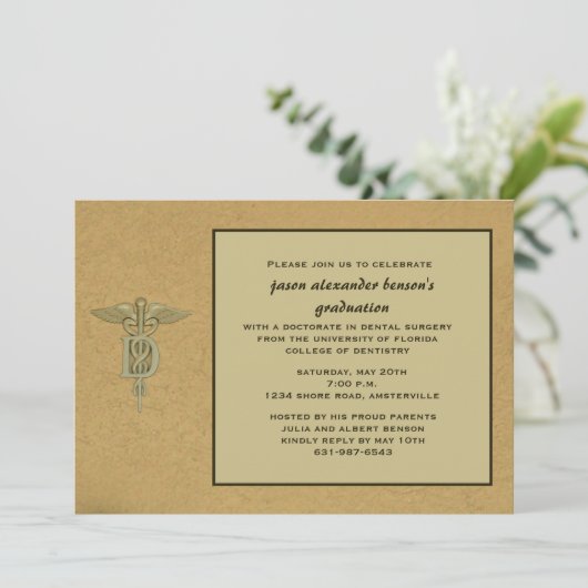 Caduceus-hängender zahnmedizinische SchulAbschluss Einladung (Stehend Vorderseite)