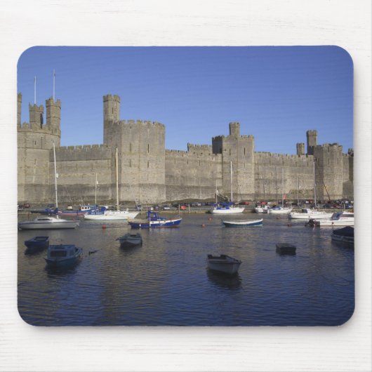 Caernarfon Castle, Gwynedd, Wales (RF) Mousepad (Vorne)