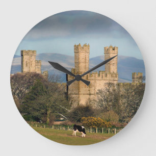 Caernarfon Castle Wales Große Wanduhr