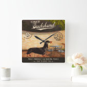 Café-Dackel Quadratische Wanduhr (Zuhause)