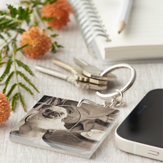 Café-Mops Schlüsselanhänger (Vorderseite rechts)