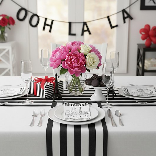 Cafe Paris Paper Guest Towels Serviette