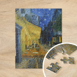 Café Terrasse | Vincent Van Gogh Puzzle<br><div class="desc">Cafe Terrace at Night (1888) von niederländischem Post-Impressionisten Vincent Van Gogh. Original Fine Art Malerei ist ein Öl auf der Leinwand,  das eine sternförmige Nachtszene vor einem französischen Café in Arles darstellt. Verwenden Sie die Entwurfstools,  um einen benutzerdefinierten Text hinzuzufügen oder das Bild zu personalisieren.</div>