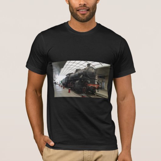 Cagliari, Sardinien, Italien T-Shirt (Vorderseite)