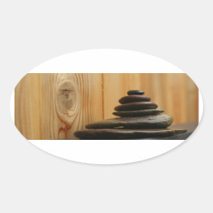 Cairn Meditation Stones und Holz Ovaler Aufkleber