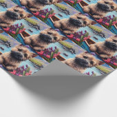 Cairn Terrier auf dem Paddle: Ein Landschaftliches Geschenkpapier (Ecke)