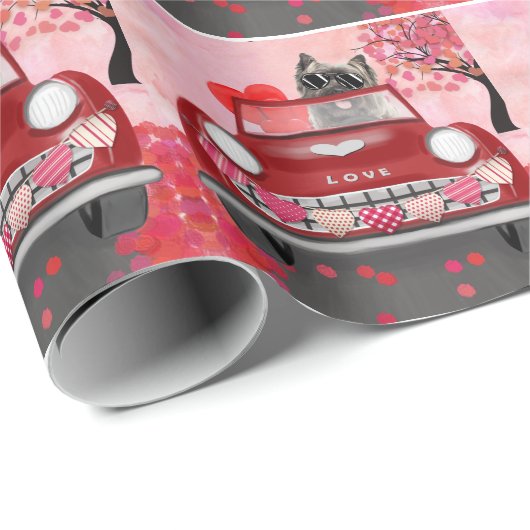 Cairn Terrier Auto mit Herz Valentin Geschenkpapier (Rolleneckpunkt)