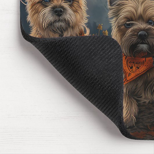Cairn Terrier Halloween Spooky Mousepad (Ecke)
