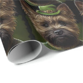 Cairn Terrier Hund in St. Patrick's Day Dress Geschenkpapier (Rolleneckpunkt)