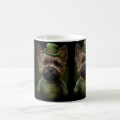 Cairn Terrier Hund in St. Patrick's Day Dress Kaffeetasse (Mittel)