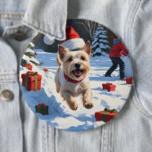 Cairn Terrier läuft in Snow mit Weihnachtsmütze Button (Beispiel)