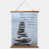 Cairnsteinfotografie | Bernard Shaw - Zitat Wandteppich Mit Holzrahmen (Vorderseite)