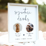 CAITLIN Navy Blue 2 Foto Pet Signature Drink Poster<br><div class="desc">Dieses Signatur-Getränkedosenschild verfügt über zwei Foto-Slots,  einen edlen handgeschriebenen Schriftart und ein modernes minimalistisches Design und eine marineblaue Farbkombination. Ändern Sie ganz einfach die Schriftart- und Hintergrundfarbe,  um sie Ihrem Event anzupassen. Dieses Schild eignet sich hervorragend,  um Braut und Bräutigam,  Kinder oder Ihre Lieblingstiere hinzuzufügen.</div>