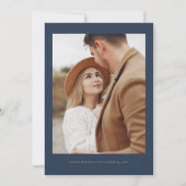 CAITLIN Navy und Gold Foto Save the Date Einladung (Rückseite)