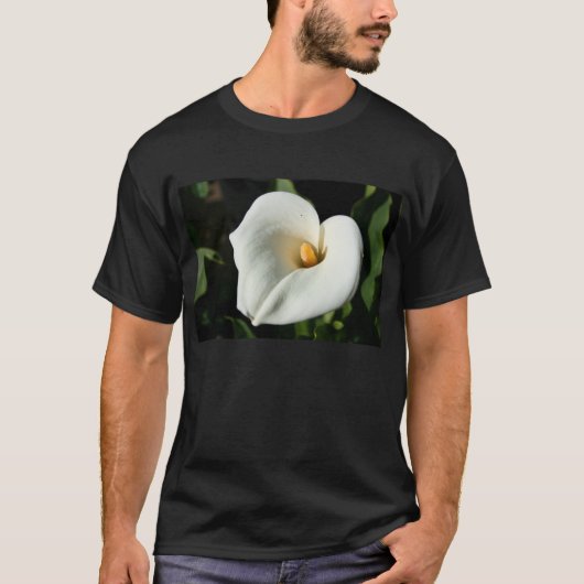 Cala-Lilien-Blumen-T - Shirt (Vorderseite)