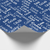 CALEB Individuelle Name mit Schneeflocken auf blau Geschenkpapier (Ecke)