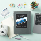 Caledonian Sleeper London Schottland Reiseplakat Aufkleber (iPad Hülle)