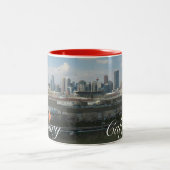 Calgary Alberta Zweifarbige Tasse (Mittel)