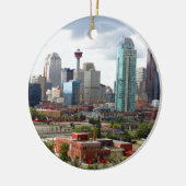Calgaryskyline mit Gebäude und Turm Keramik Ornament (Links)