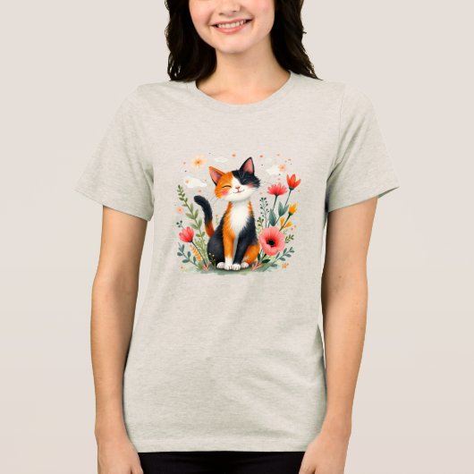 Calico Katze im blühenden Garten lächeln Tri-Blend Shirt (Vorderseite)