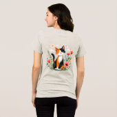 Calico Katze im blühenden Garten lächeln Tri-Blend Shirt (Rückseite voll)