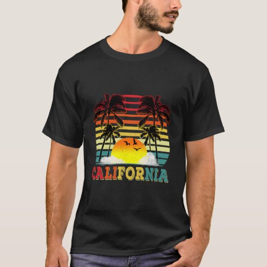 California Ca 70'S Palm Trees Surfing T-Shirt (Vorderseite)