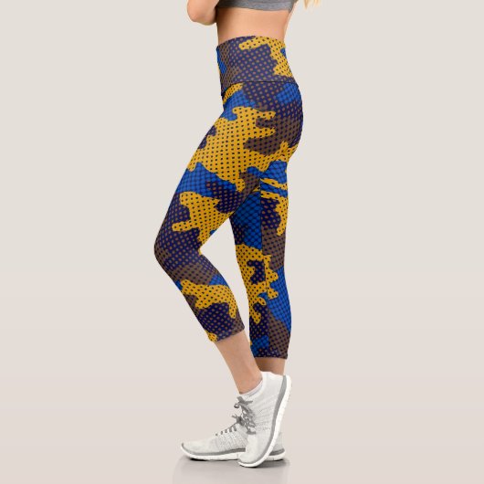 California Los Angeles Coastal Bear camo Capri Leggings (Links)