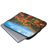 California Poppies Covering a Hillside Laptopschutzhülle (Vorne Knopf)