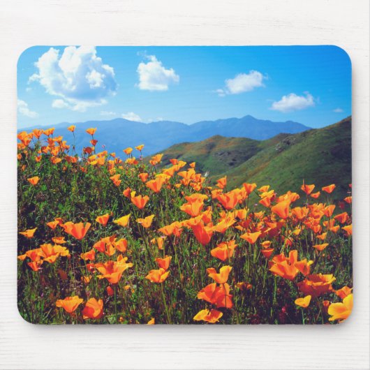 California Poppies Covering a Hillside Mousepad (Vorne)