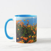 California Poppies Covering a Hillside Tasse (Links)